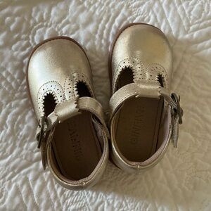 Baby Metallic Gold Mary Jane Shoes by Guminfee